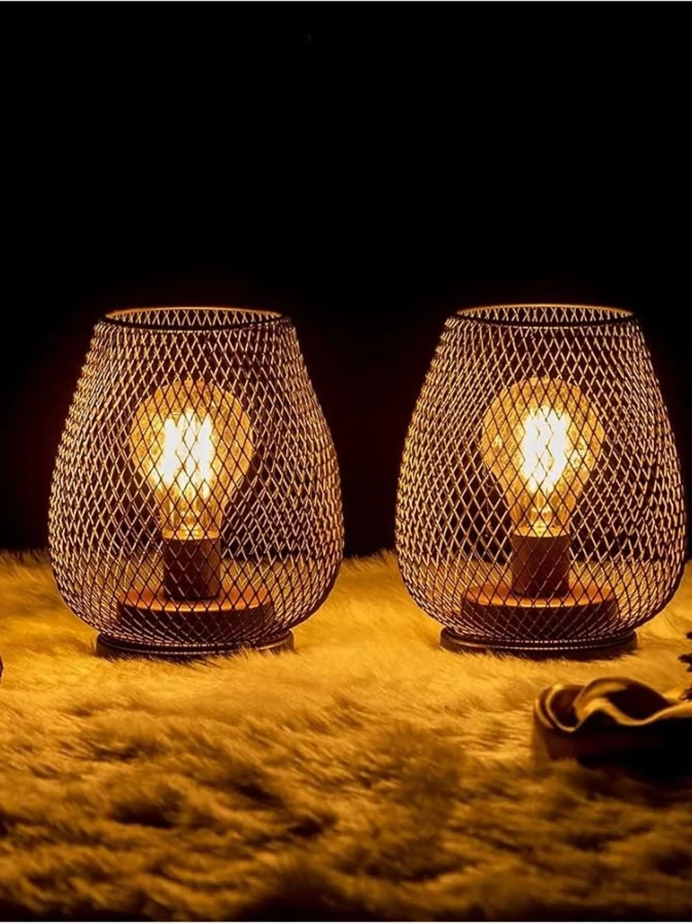 Pack of 2 Bronze Wire Mesh Table Vintage Lamps